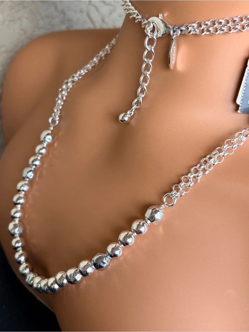 Chicos stylish necklace